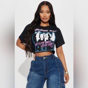 Black Graphic Crop Top